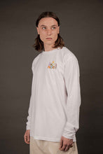 Load image into Gallery viewer, Äkta Norr Long Sleeve T-Shirt White
