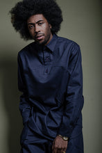 Load image into Gallery viewer, Sundial Twill Shirt Midnight Blue
